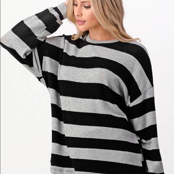 Striped Set. NWOT - Picture 4 of 6